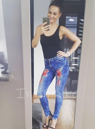 Стриптизерша Алёна №40890, 24 лет